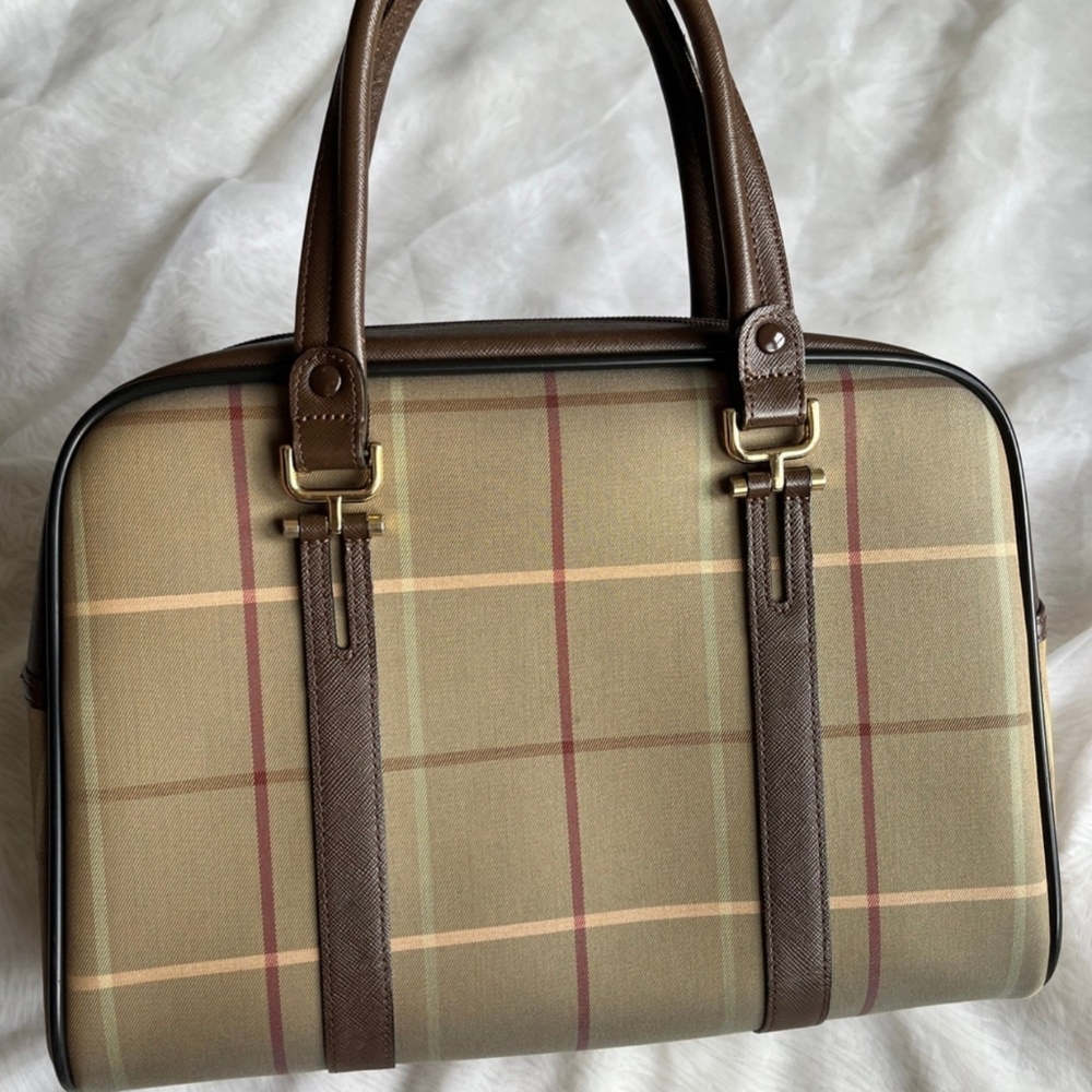 Burberry Vintage Hand Bag - Picture 3 of 3